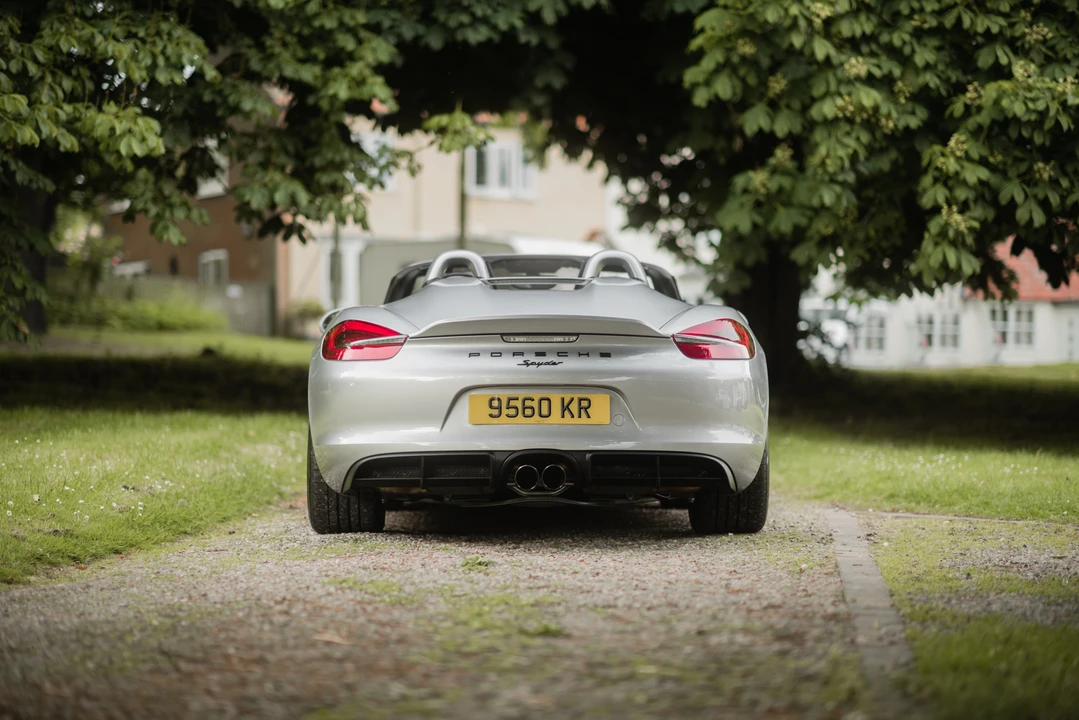 2016 Porsche 981 Boxster Spyder - Image 15 of 31