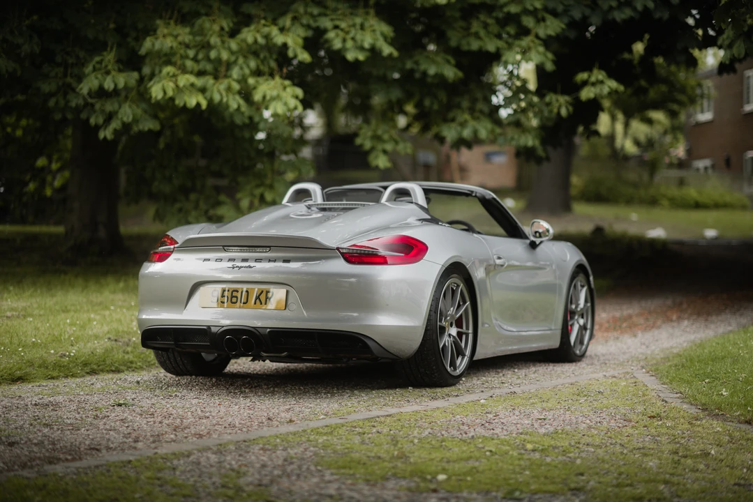 2016 Porsche 981 Boxster Spyder - Image 6 of 31