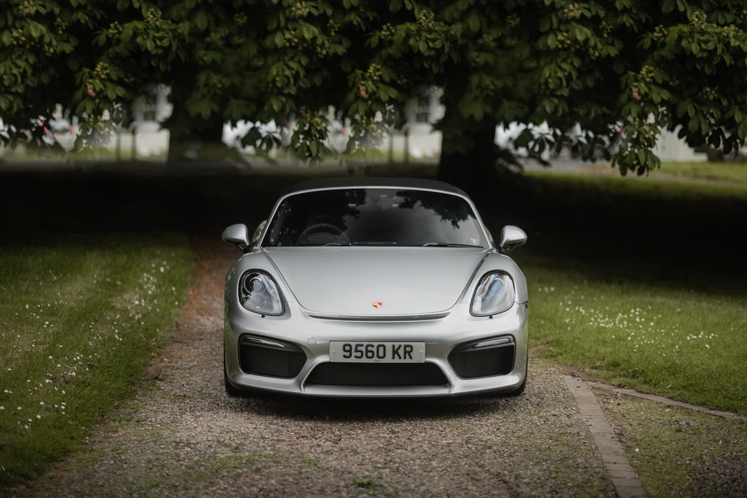 2016 Porsche 981 Boxster Spyder - Image 11 of 31