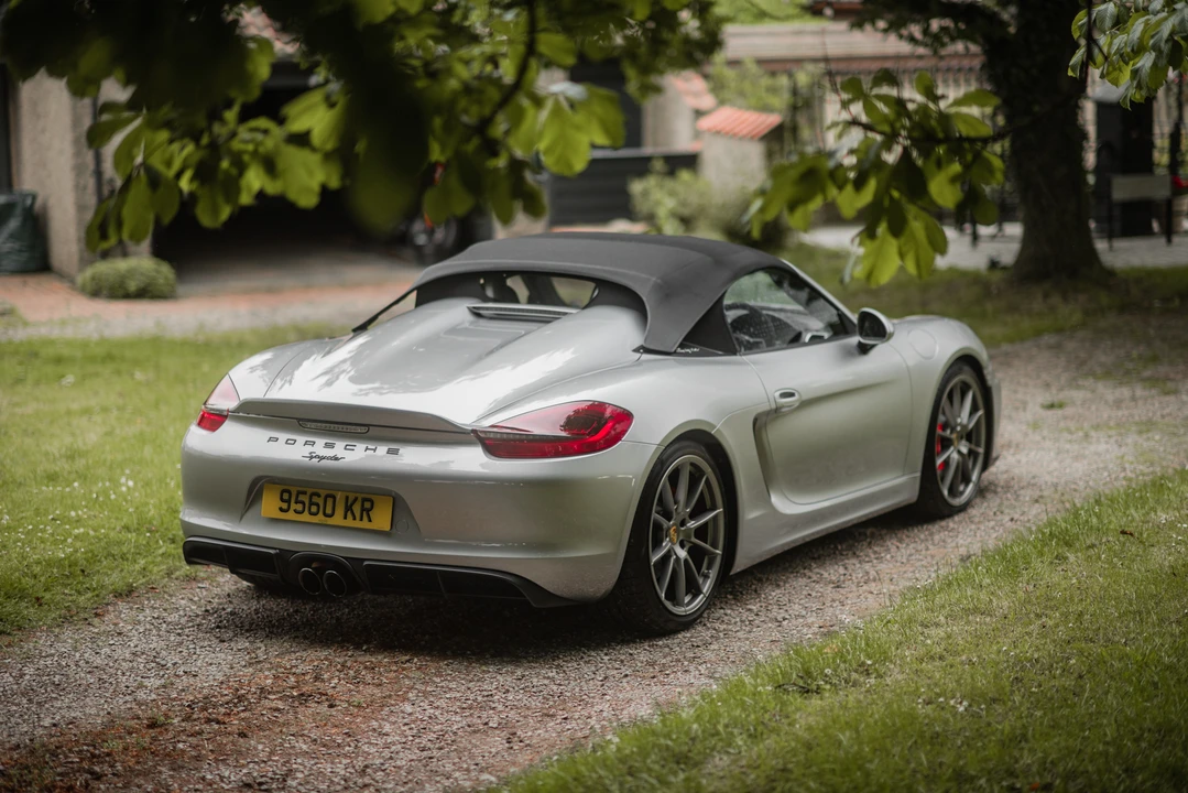 2016 Porsche 981 Boxster Spyder - Image 20 of 31