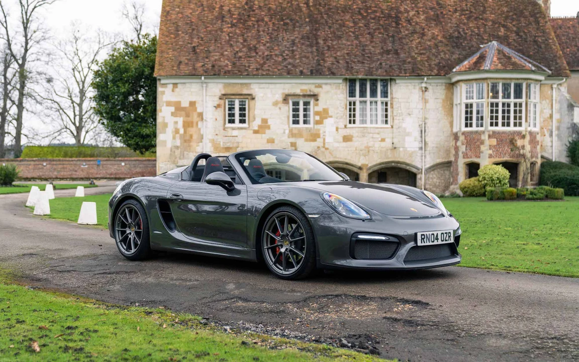 2016 Porsche 981 Boxster Spyder - Image 4 of 31