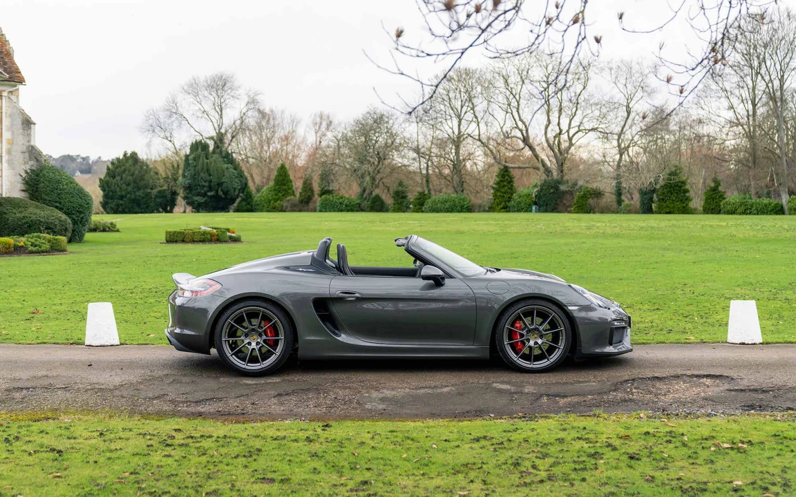 2016 Porsche 981 Boxster Spyder - Image 19 of 31