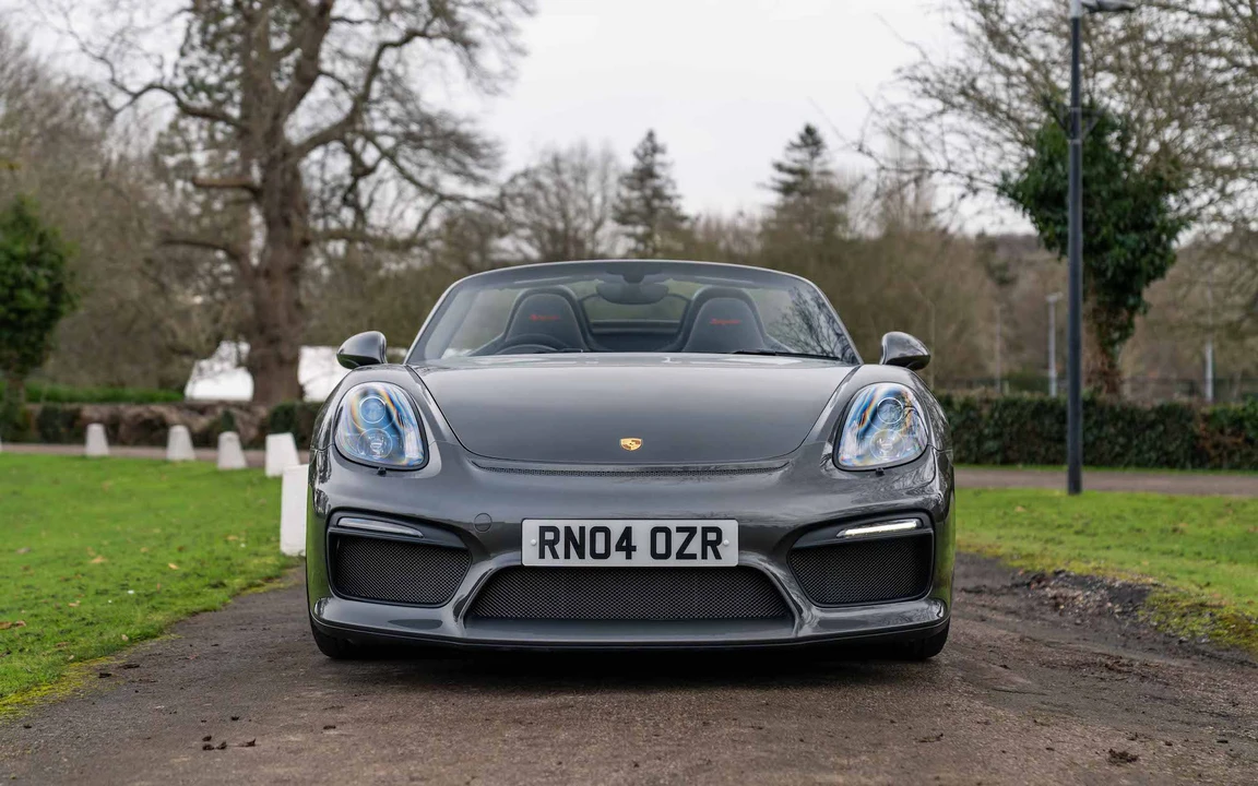 2016 Porsche 981 Boxster Spyder - Image 3 of 31