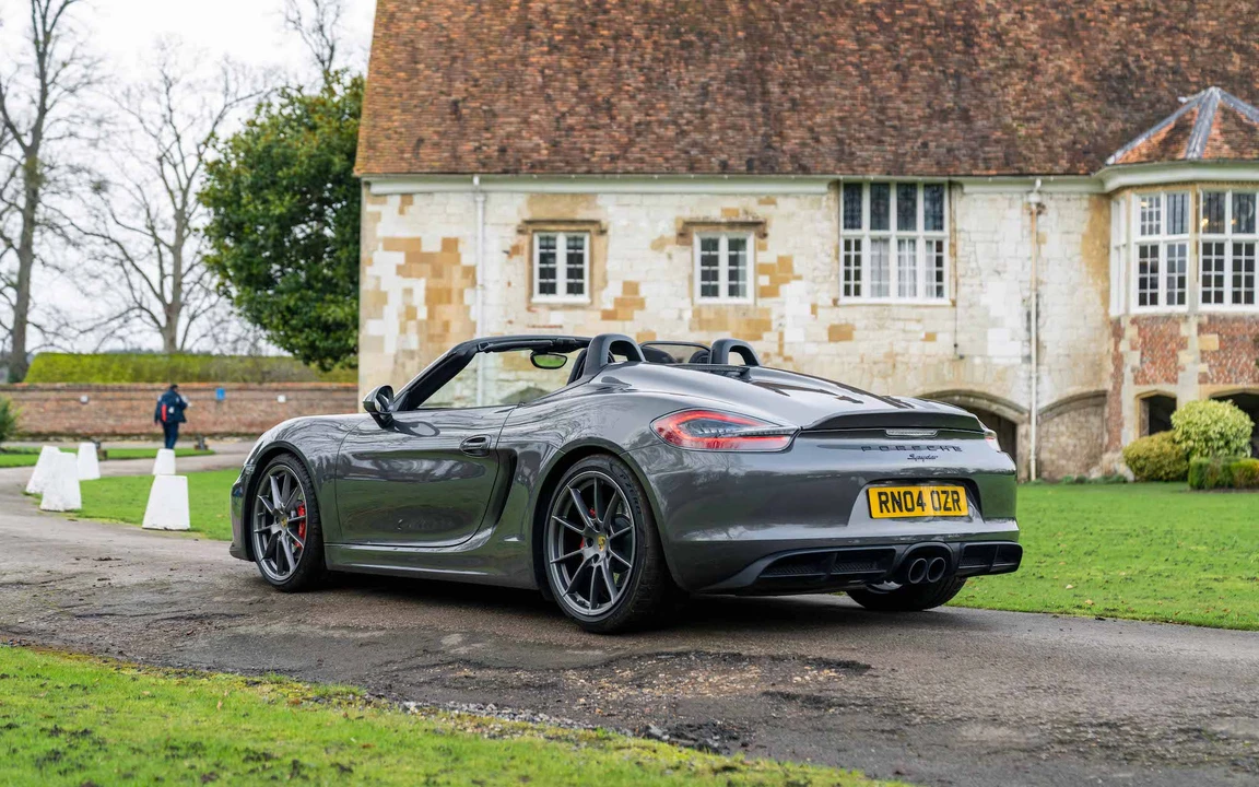 2016 Porsche 981 Boxster Spyder - Image 22 of 31