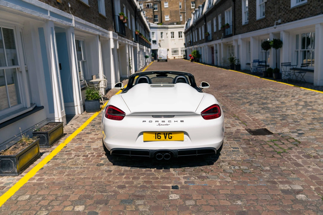2016 Porsche 981 Boxster Spyder - Image 7 of 31