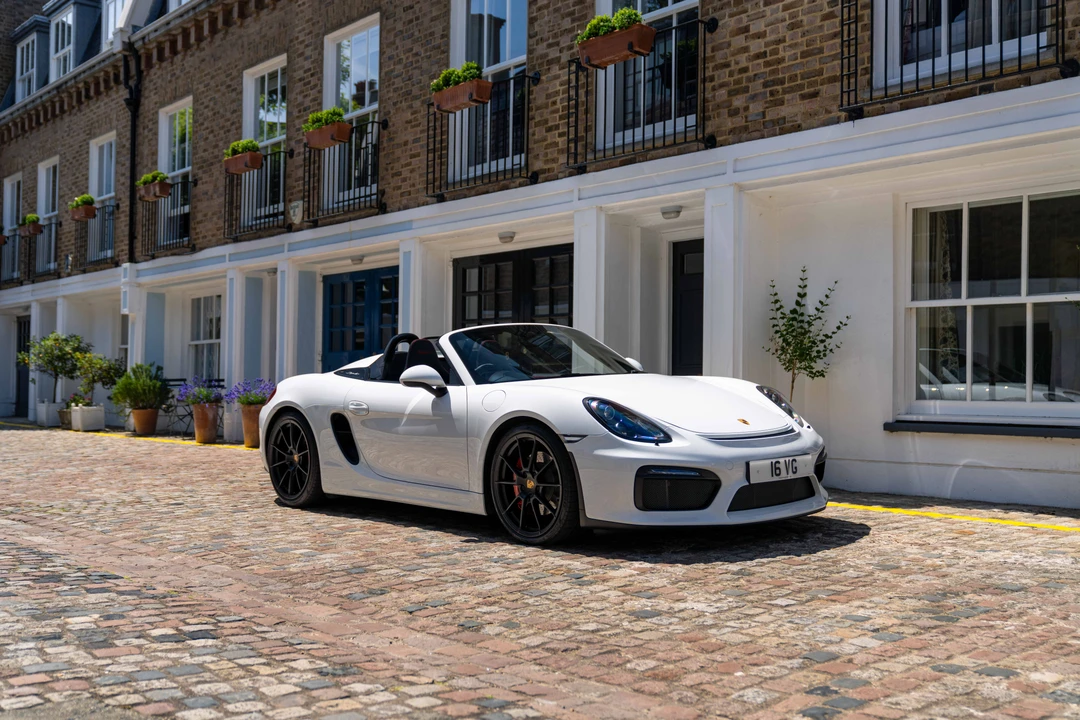 2016 Porsche 981 Boxster Spyder - Image 4 of 31