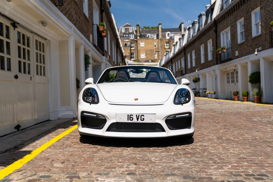 2016 Porsche 981 Boxster Spyder - Image 3 of 31