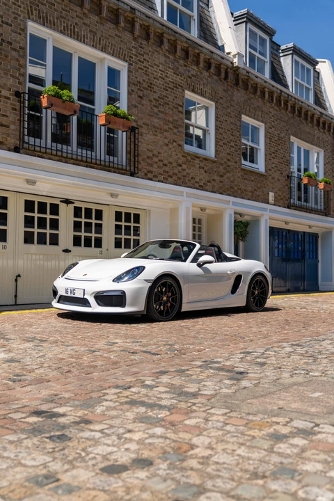 2016 Porsche 981 Boxster Spyder - Image 27 of 31