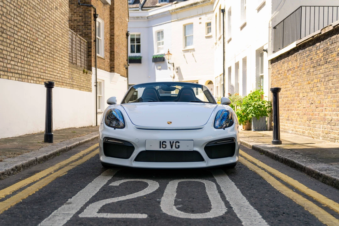 2016 Porsche 981 Boxster Spyder - Image 23 of 31