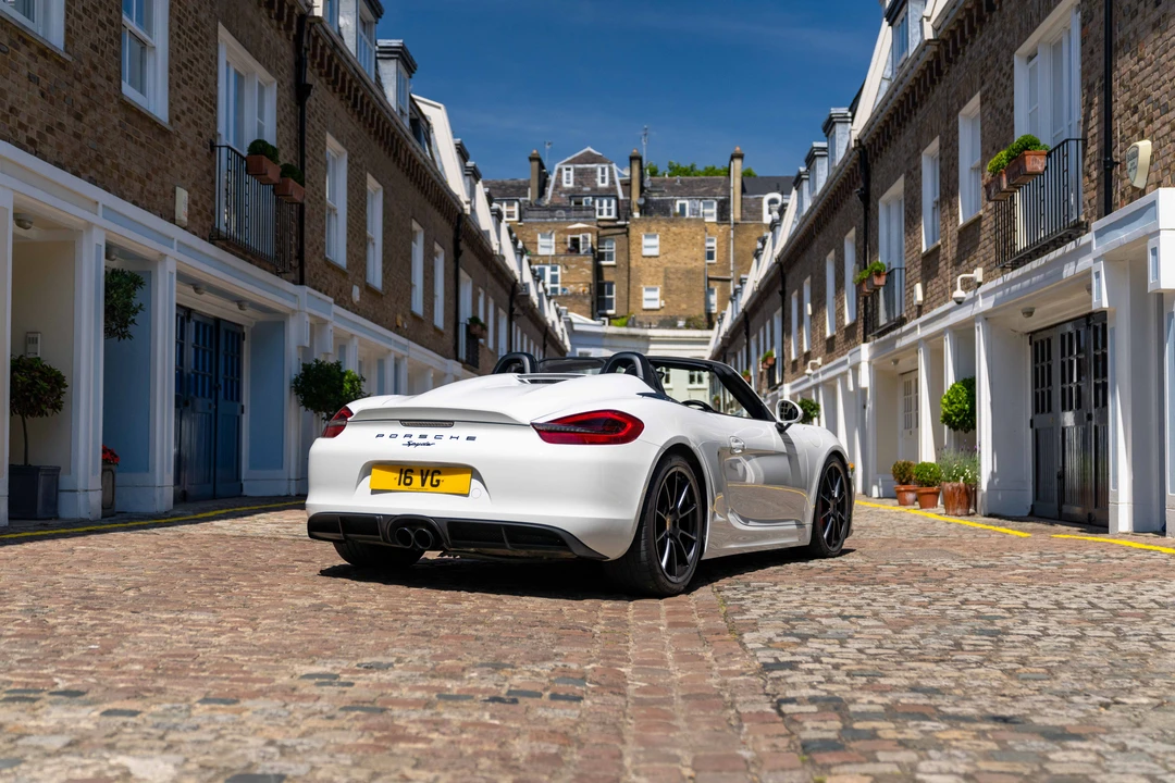 2016 Porsche 981 Boxster Spyder - Image 20 of 31