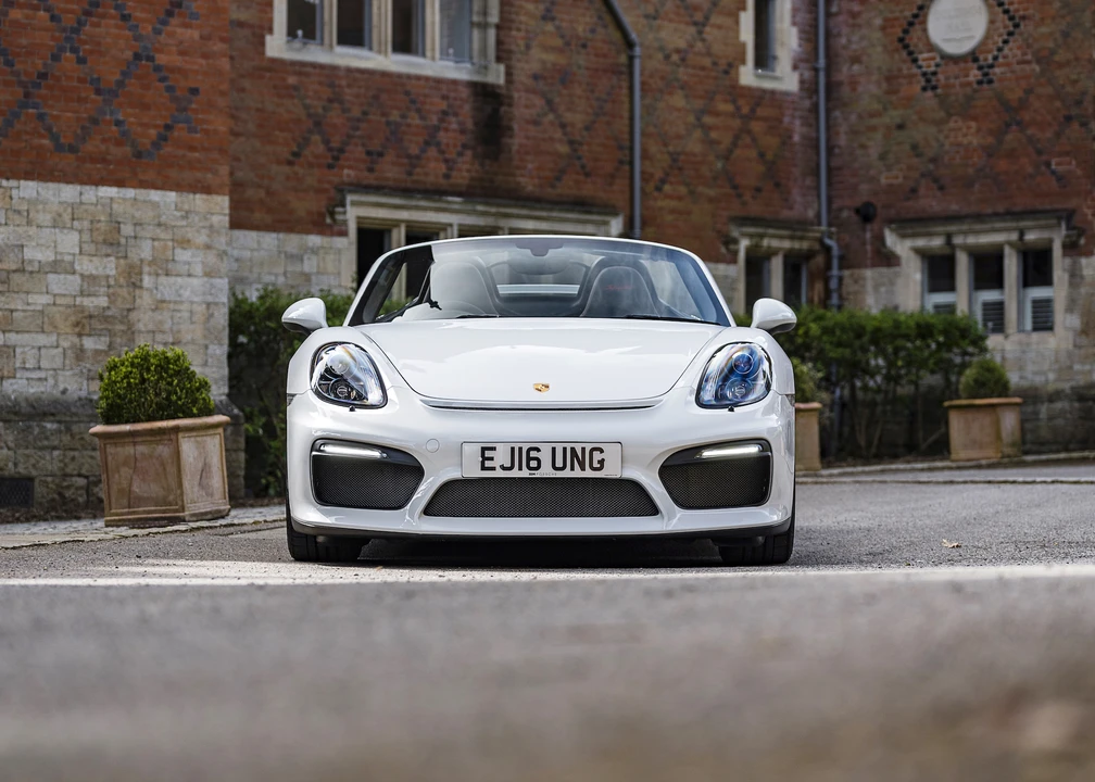 2016 Porsche 981 Boxster Spyder - Image 3 of 31