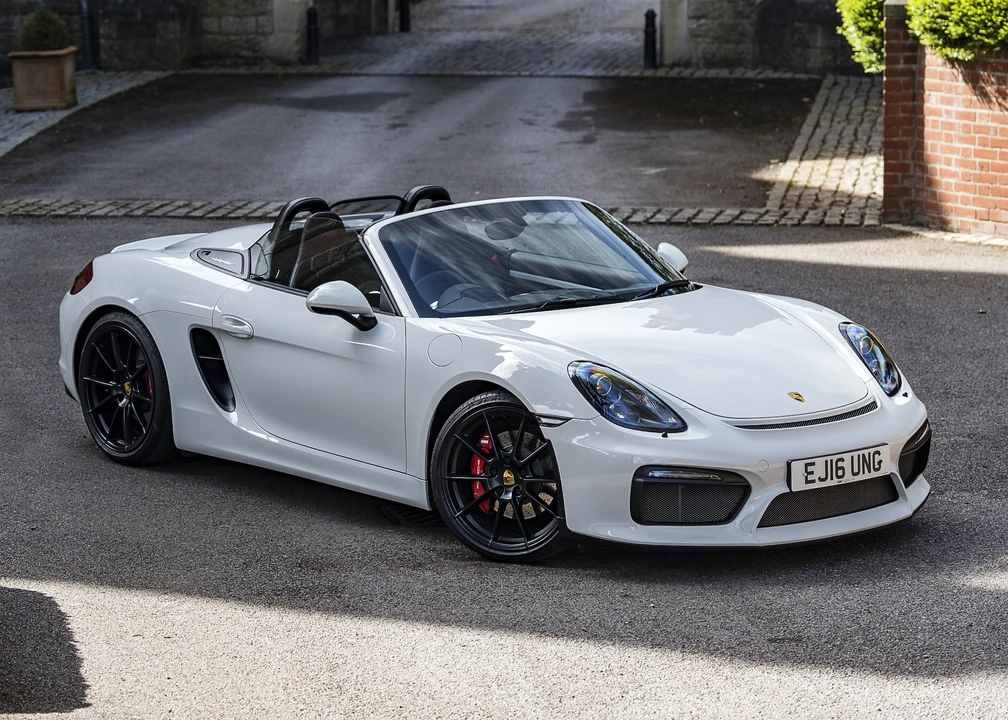 2016 Porsche 981 Boxster Spyder - Image 16 of 31