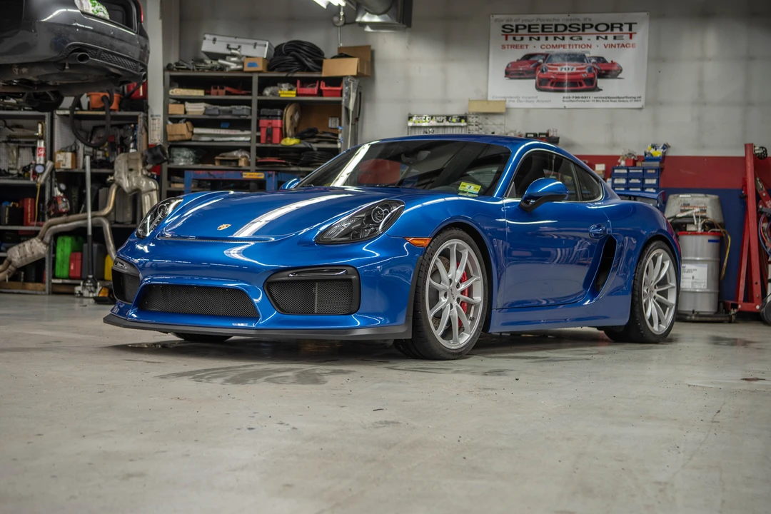 2016 Porsche 981 Cayman GT4 - Image 20 of 31