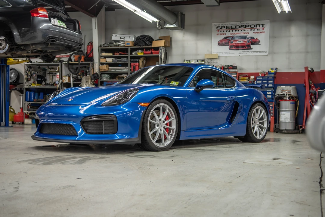2016 Porsche 981 Cayman GT4 - Image 14 of 31