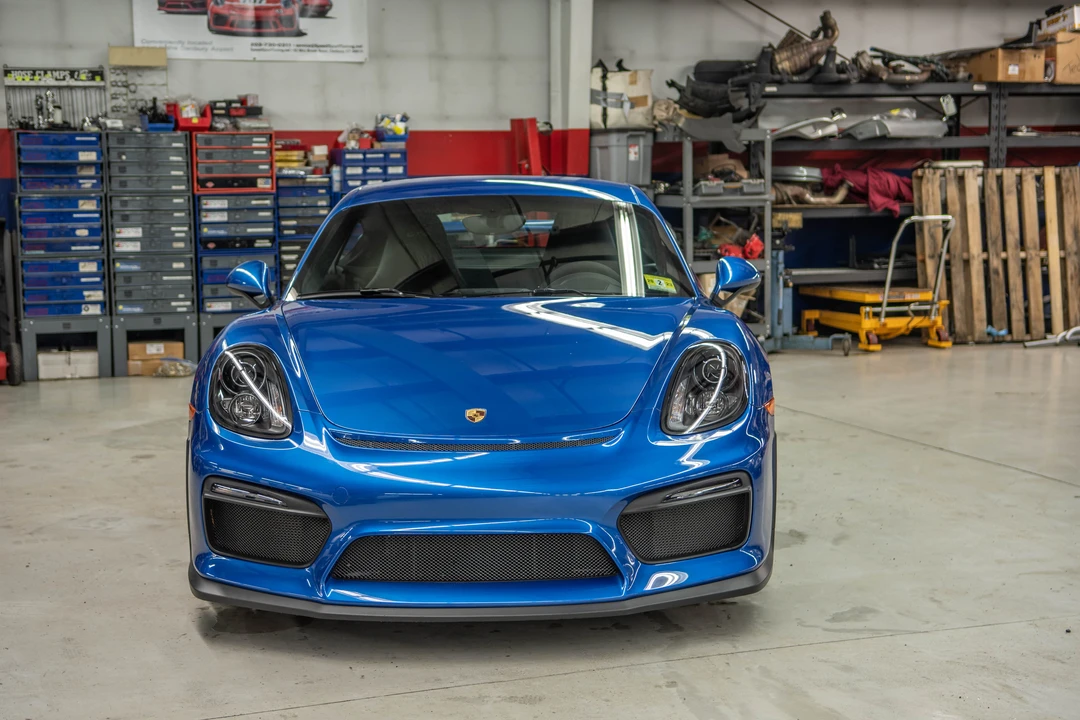 2016 Porsche 981 Cayman GT4 - Image 23 of 31