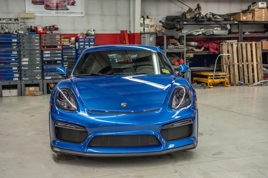 2016 Porsche 981 Cayman GT4 - Image 3 of 31