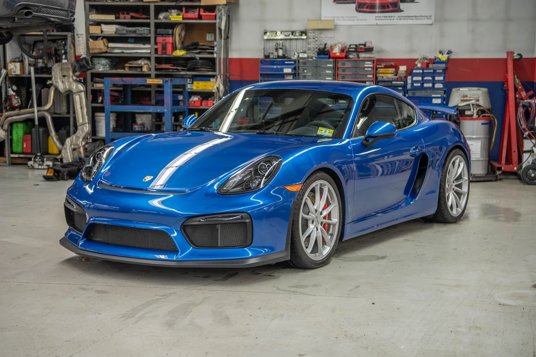 2016 Porsche 981 Cayman GT4 - Image 4 of 31