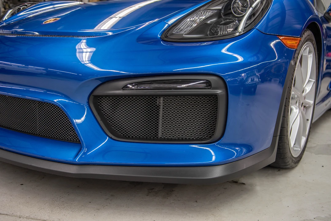 2016 Porsche 981 Cayman GT4 - Image 26 of 31