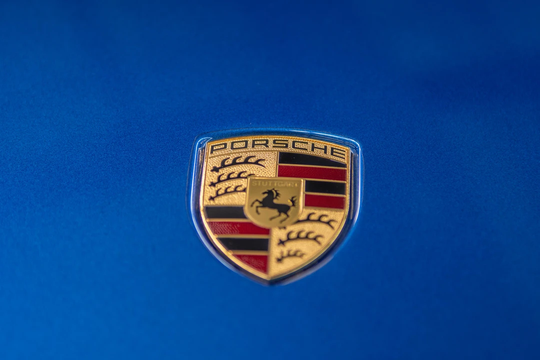 2016 Porsche 981 Cayman GT4 - Image 31 of 31