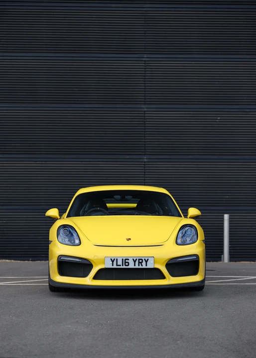 2016 Porsche 981 Cayman GT4 - Image 3 of 31