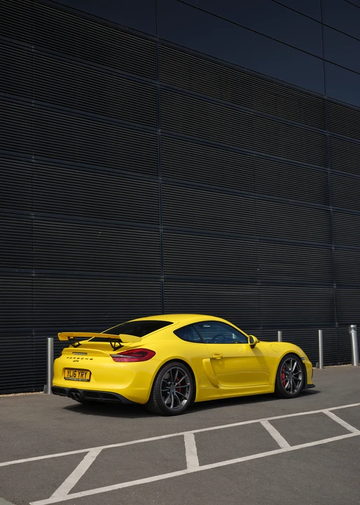 2016 Porsche 981 Cayman GT4 - Image 26 of 31