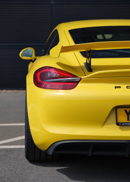2016 Porsche 981 Cayman GT4 - Image 28 of 31