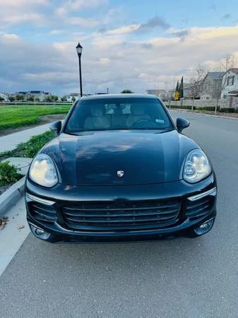 2016 Porsche 958 Cayenne - Image 3 of 18