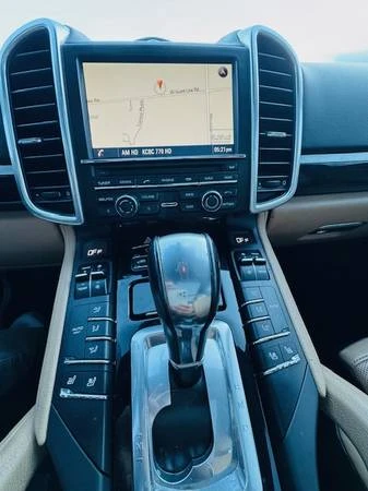 2016 Porsche 958 Cayenne - Image 17 of 18