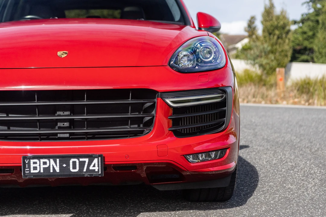 2016 Porsche 958 Cayenne GTS - Image 16 of 31