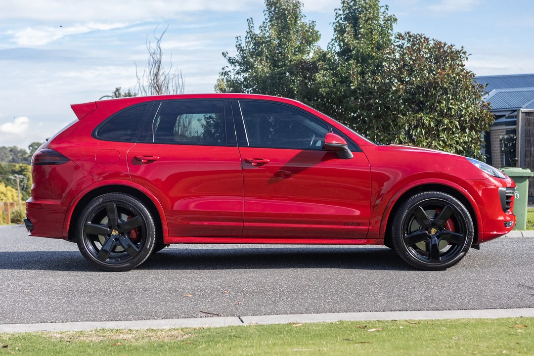 2016 Porsche 958 Cayenne GTS - Image 8 of 31
