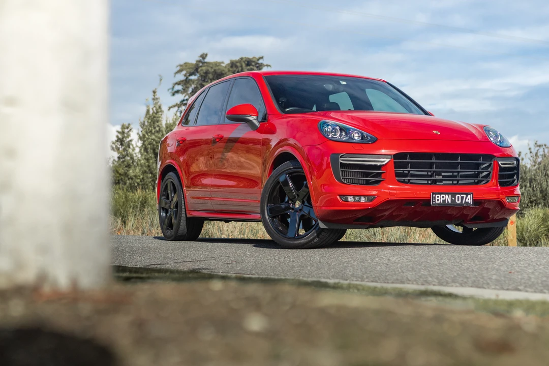 2016 Porsche 958 Cayenne GTS - Image 12 of 31