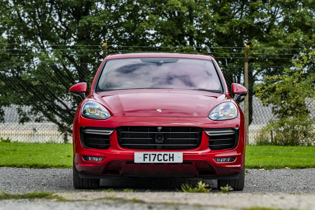 2016 Porsche 958 Cayenne GTS - Image 3 of 31