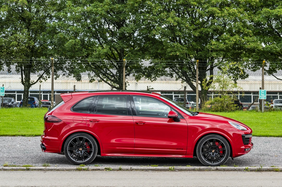 2016 Porsche 958 Cayenne GTS - Image 5 of 31