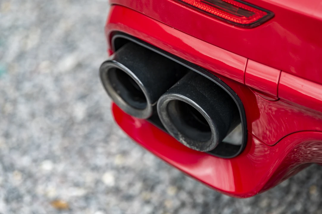 2016 Porsche 958 Cayenne GTS - Image 30 of 31