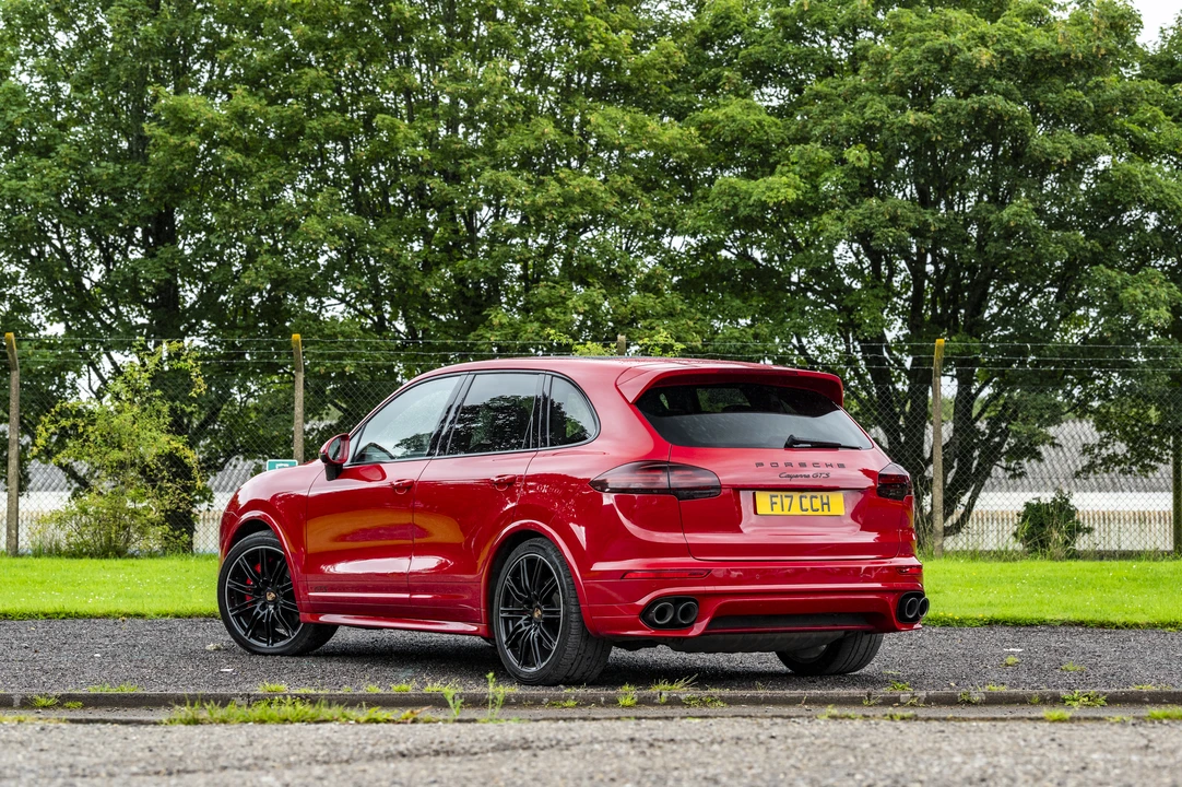 2016 Porsche 958 Cayenne GTS - Image 8 of 31