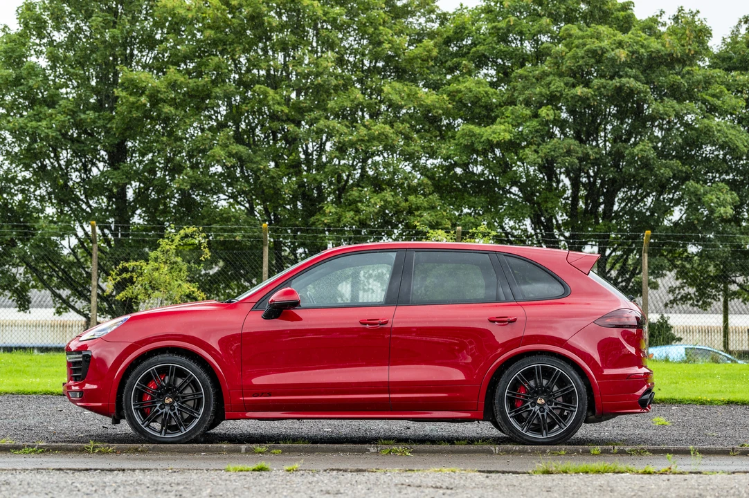 2016 Porsche 958 Cayenne GTS - Image 17 of 31