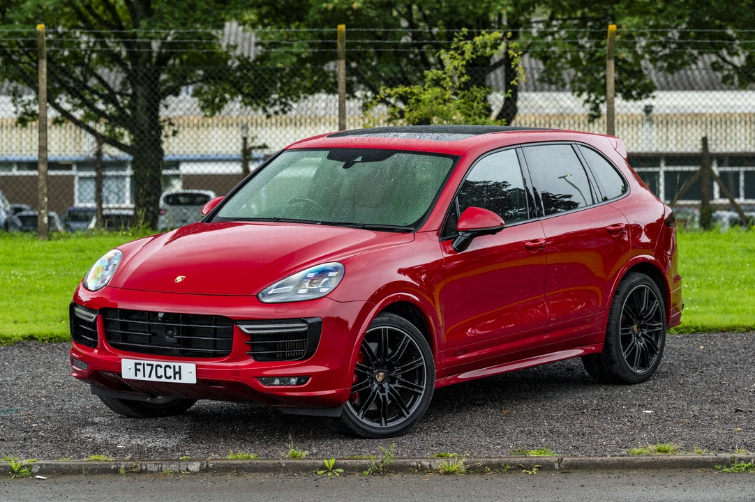 2016 Porsche 958 Cayenne GTS - Image 2 of 31