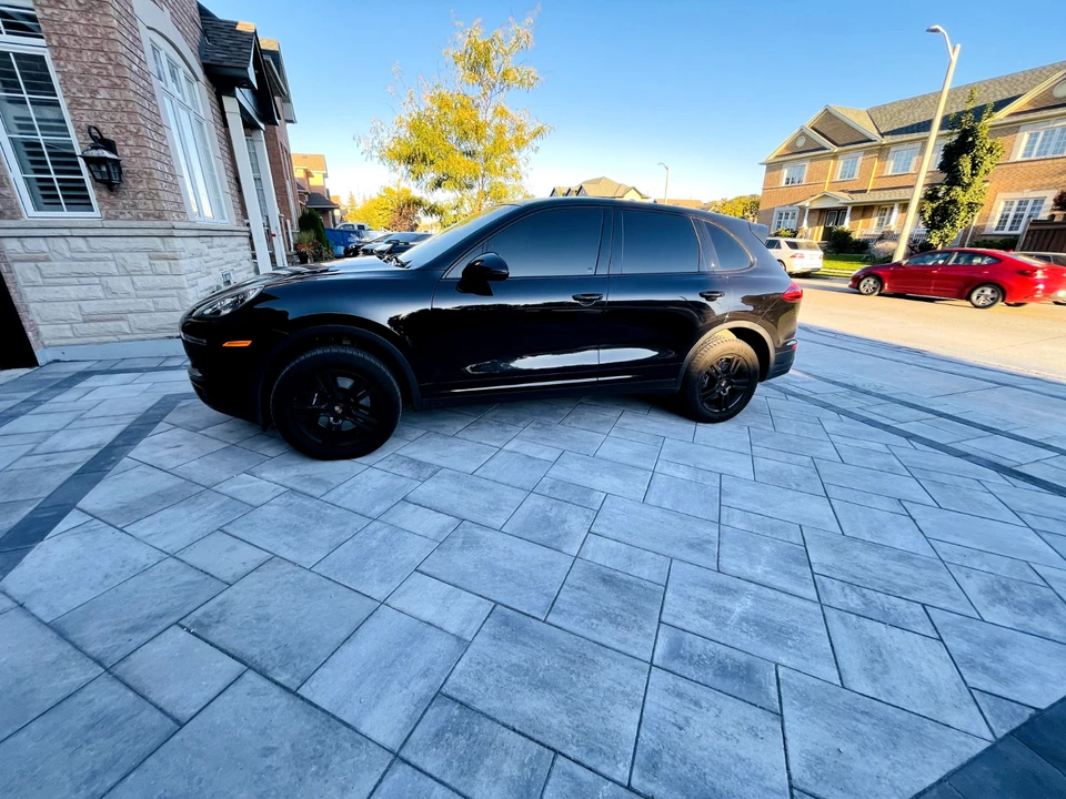 2016 Porsche 958 Cayenne - Image 2 of 9