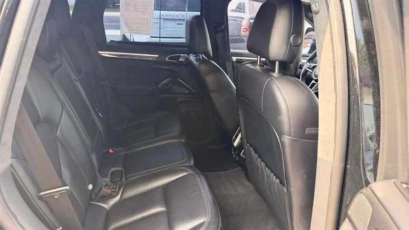 2016 Porsche 958 Cayenne - Image 18 of 20