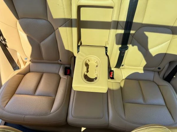 2016 Porsche 958 Cayenne S - Image 19 of 21