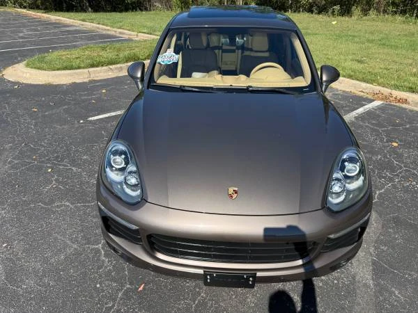 2016 Porsche 958 Cayenne S - Image 3 of 21