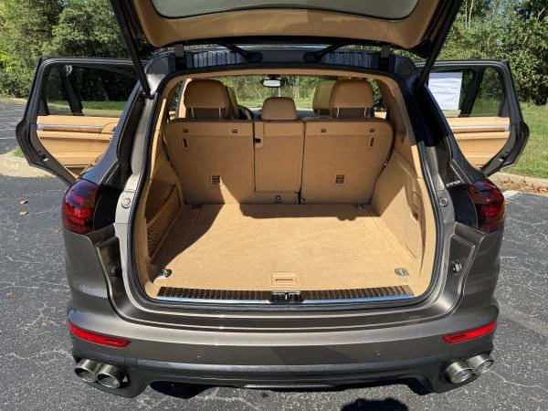 2016 Porsche 958 Cayenne S - Image 21 of 21