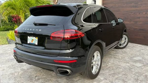 2016 Porsche 958 Cayenne - Image 5 of 16