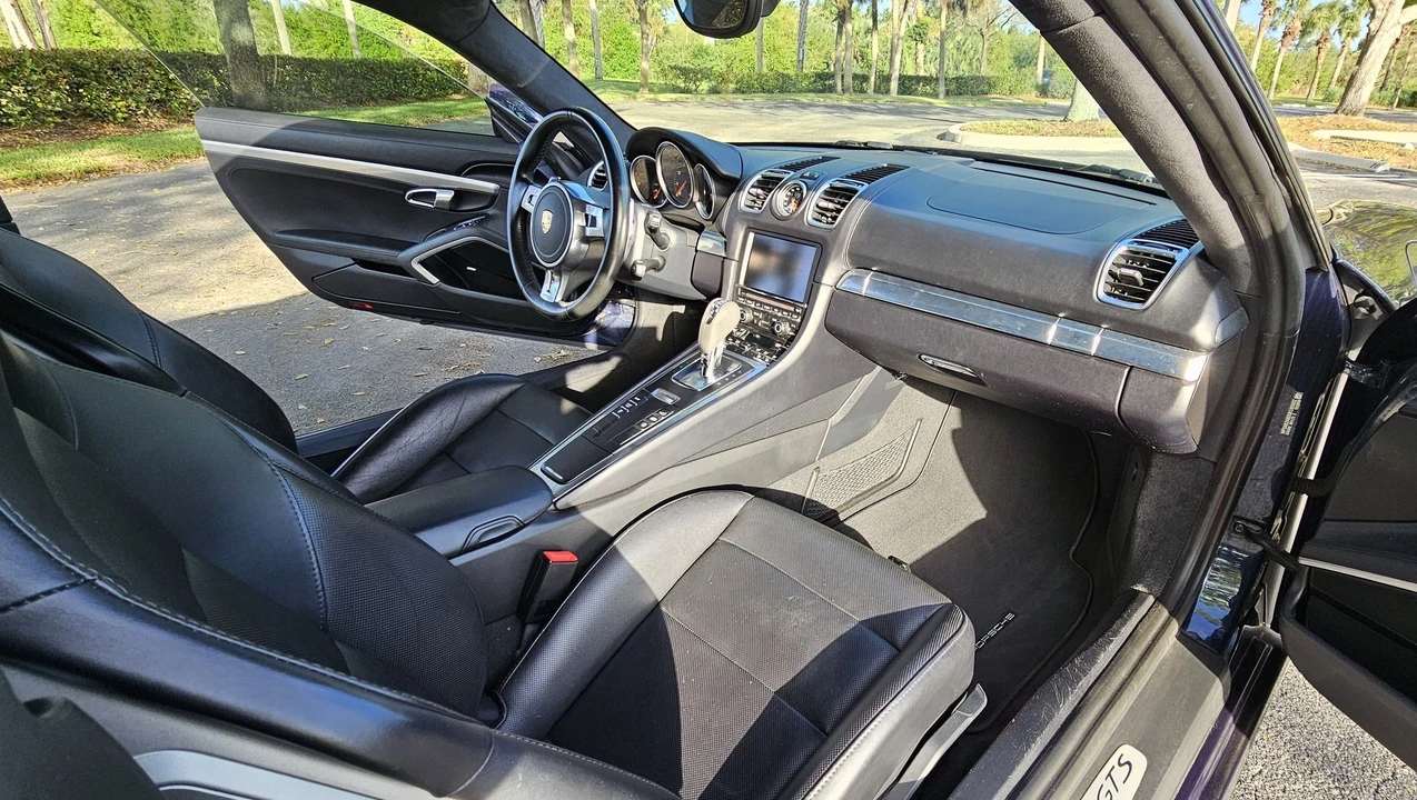 2016 Porsche 981 Cayman GTS - Image 6 of 12