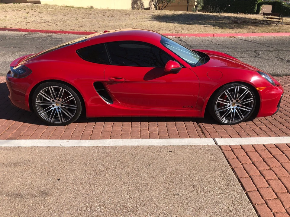 2016 Porsche 981 Cayman GTS - Image 4 of 12