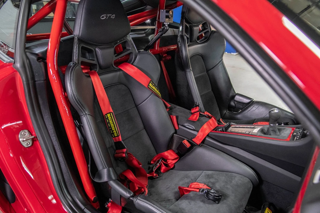 2016 Porsche 981 Cayman GT4 - Image 6 of 10
