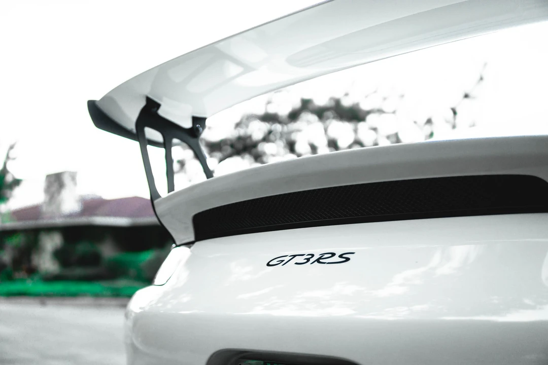 2016 Porsche 991 GT3 RS - Image 2 of 8