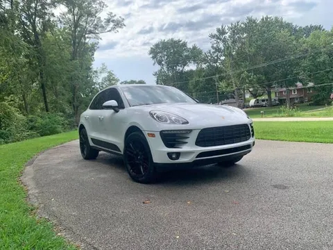 2016 Porsche Macan S