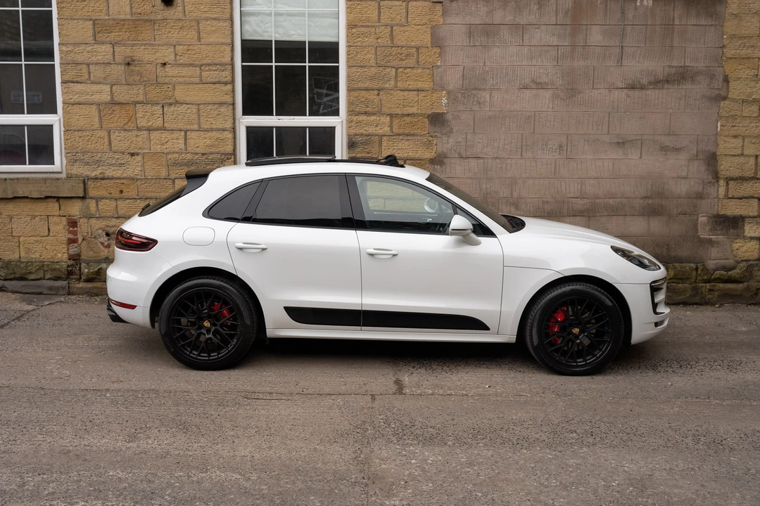 2016 Porsche Macan GTS - Image 5 of 31