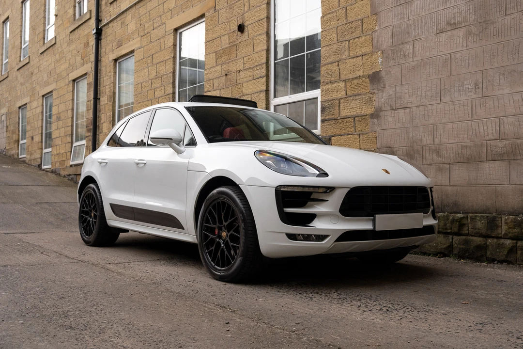 2016 Porsche Macan GTS - Image 4 of 31